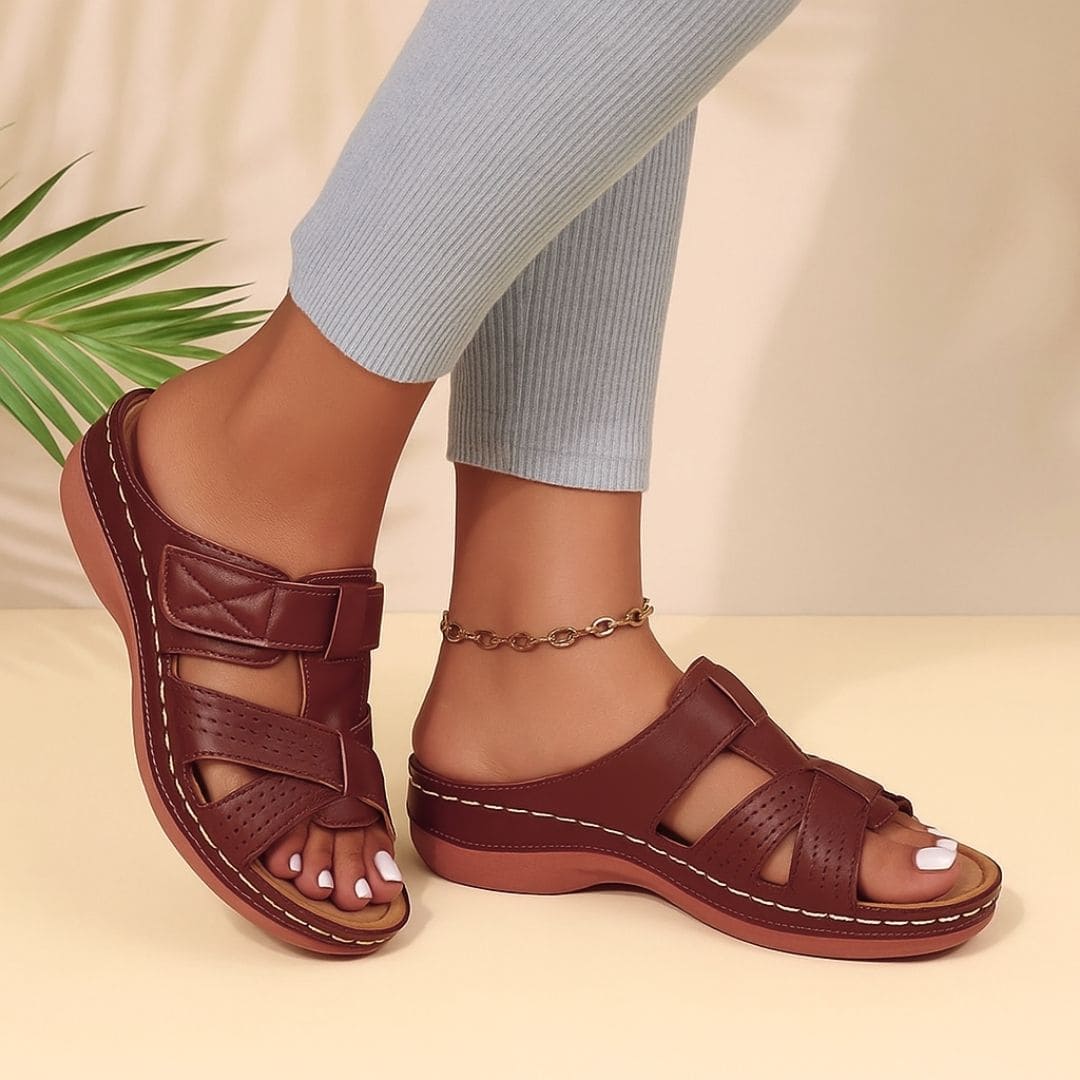 Sandales orthopédiques en cuir chic et confortable